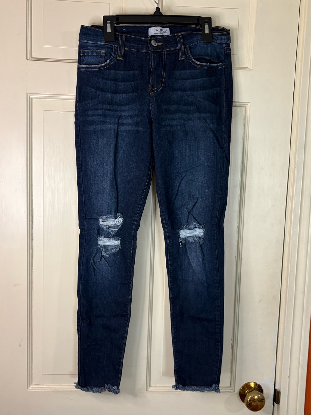 Judy Blue Boyfriend Cut Distressed Skinny Jeans Size 7/28 Dark Blue Raw Hem